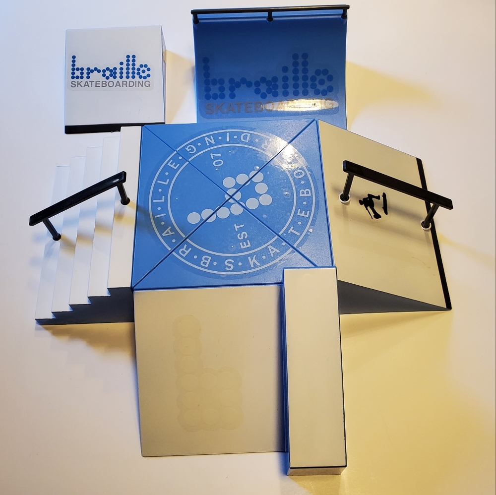 BRAILLE FINGER skateboardboarding